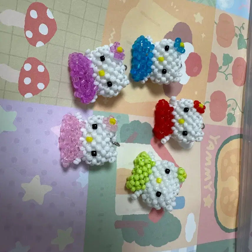 [BUNJANG] Keyring (Purple) / 키티 비즈 키링 (퍼플)