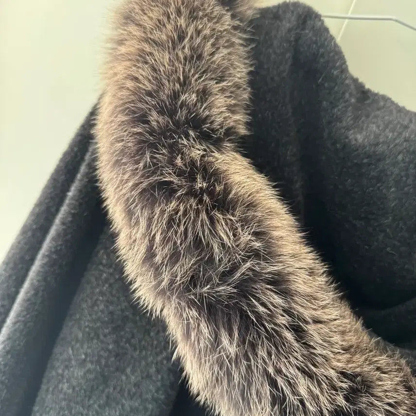 [BUNJANG] Saga Fox Cape Coat / 사가폭스 케이프 망토 모피