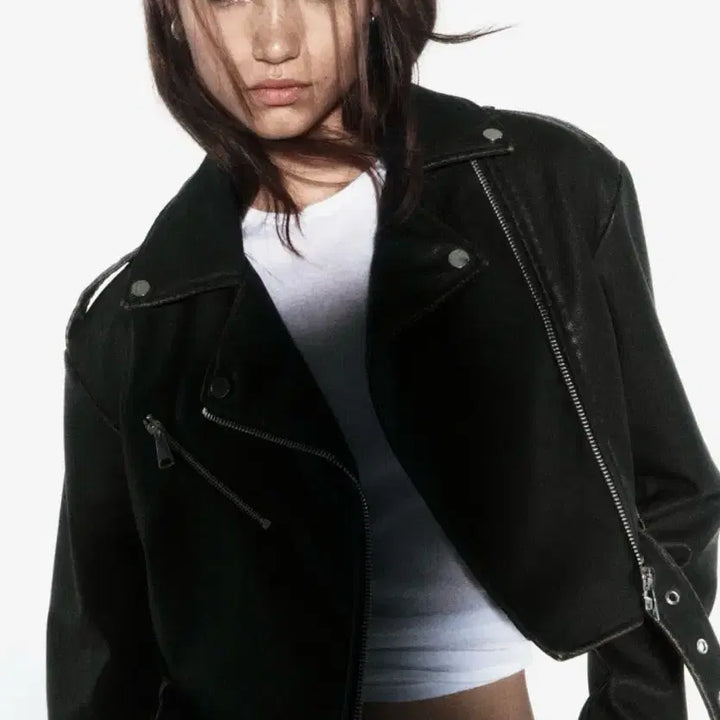 [BUNJANG] Zara Vintage Faux Leather Crop Biker Jacket (M) / 자라 공홈 빈티지 페이크 레더 크롭 바이커 점퍼(M)