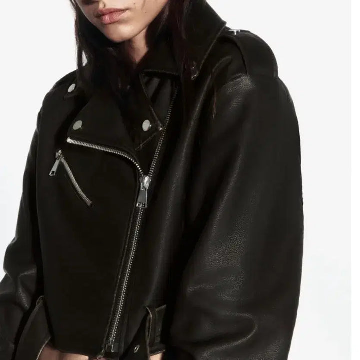 [BUNJANG] Zara Vintage Faux Leather Crop Biker Jacket (M) / 자라 공홈 빈티지 페이크 레더 크롭 바이커 점퍼(M)