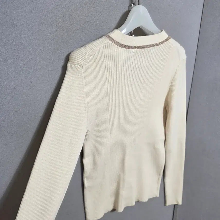 [BUNJANG] Unknown Item 55 Cardigan Knit / 아이잣바바 브이넥 가디건 니트 55  n2212