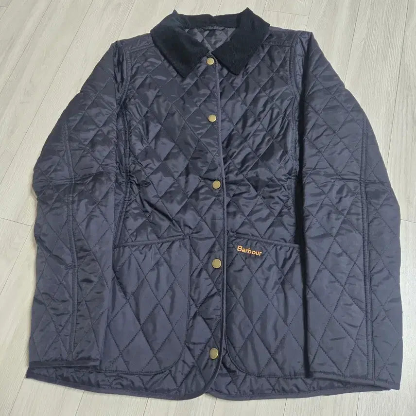 [BUNJANG] Barbour Annandale Quilted Jacket Navy / 바버 아난데일 퀄팅자켓 네이비 010(90)