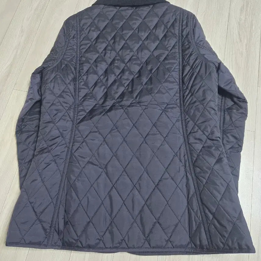 [BUNJANG] Barbour Annandale Quilted Jacket Navy / 바버 아난데일 퀄팅자켓 네이비 010(90)