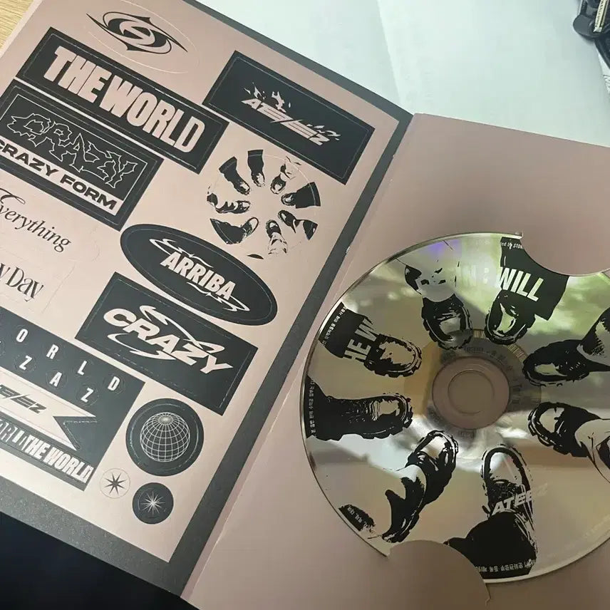에이티즈 The world EP.FIN:WILL 앨범