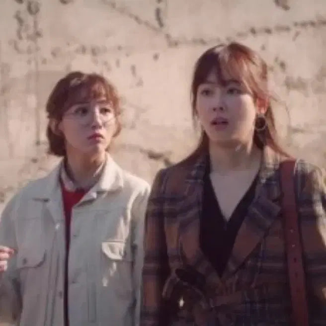 [BUNJANG] fromis_9 Gyul Check Jacket / 프리마돈나 겨울 체크 자켓