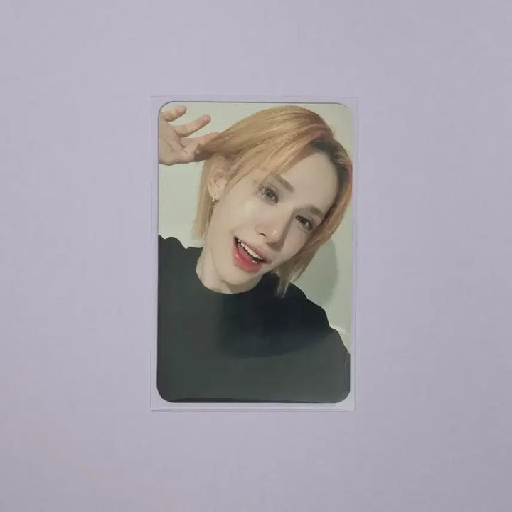 엑스러브(XLOV) - 우무티 미공포 / 스타라이크뮤직