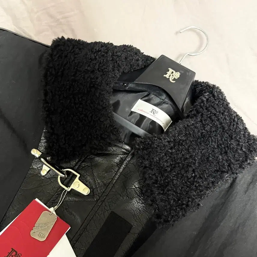 [BUNJANG] RSSC x Pogservice Leather Mix Cotton Bomber Jacket 2 / RSSC x 포그서비스 레더믹스 코튼 봄버 자켓 2