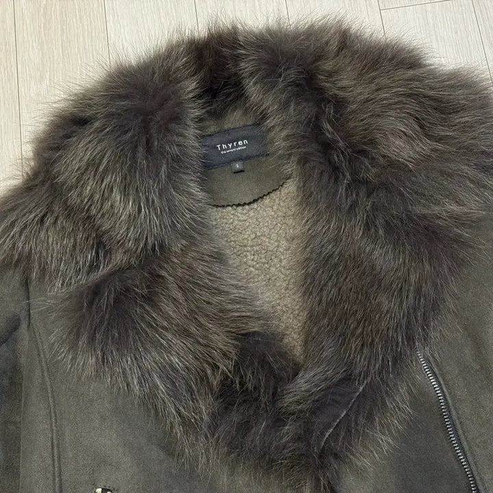 [BUNJANG] TREN Natural Fox Fur Mustang Jacket (Khaki, S) / [55~66] 티렌 천연 폭스퍼 무스탕 카키 s사이즈