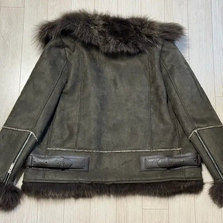 [BUNJANG] TREN Natural Fox Fur Mustang Jacket (Khaki, S) / [55~66] 티렌 천연 폭스퍼 무스탕 카키 s사이즈