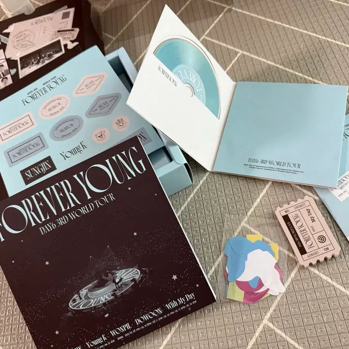 [BUNJANG] DAY6 Forever Young Blu-ray / 데이식스 포에버영 블루레이 (포카 제외)