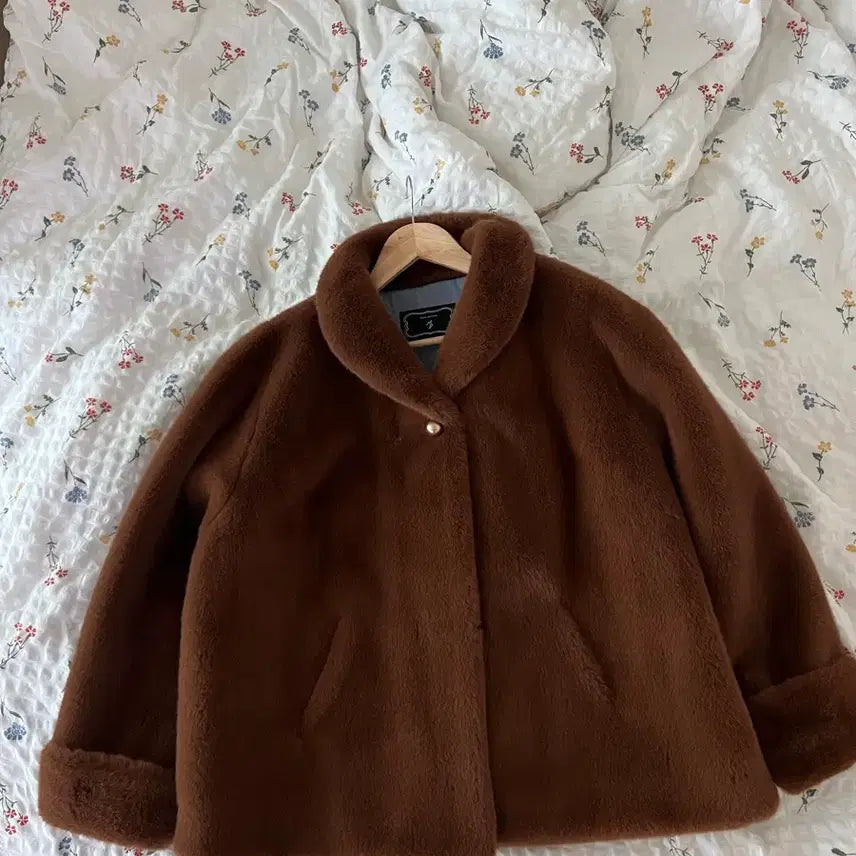 [BUNJANG] Modestmood Teddy Fur / 모데스트무드 테디퍼