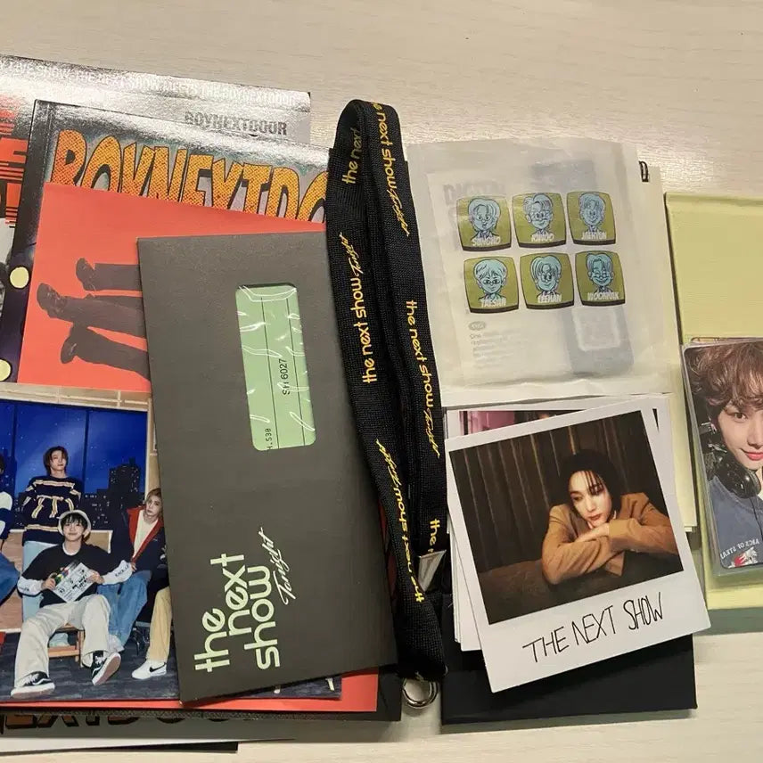 보이넥스트도어 2025 더 넥스트 쇼 시즌그리팅 시그 풀구성 판매