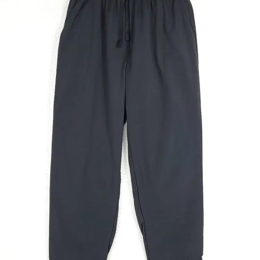 [SOLD OUT] 여성 밴딩 9부 트레이닝 조거 바지(66/M)