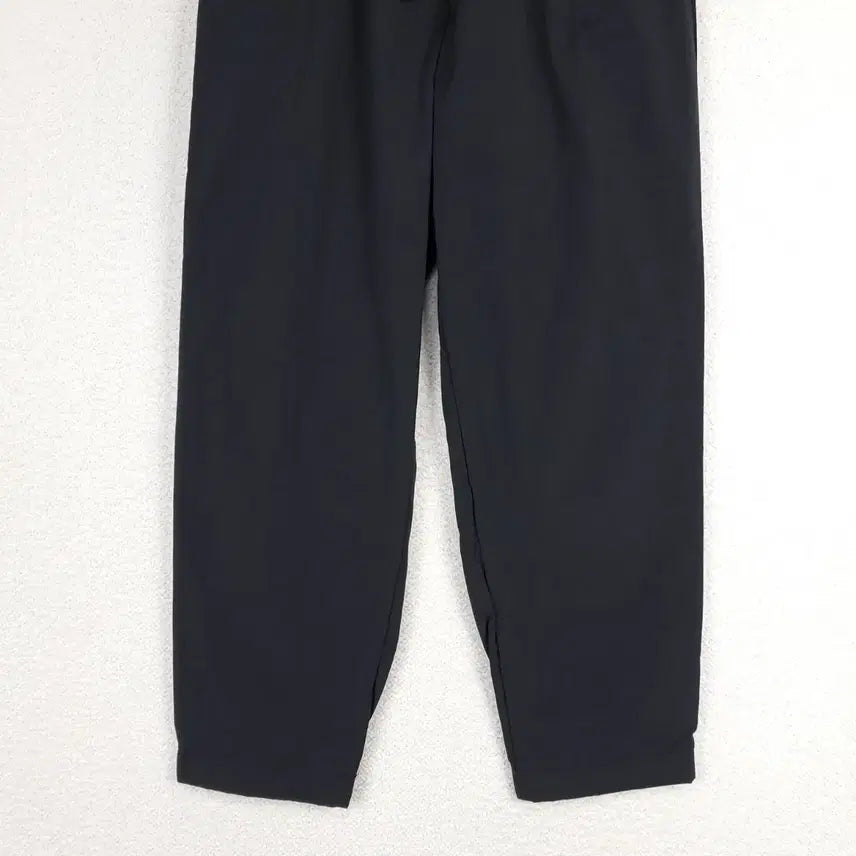 [SOLD OUT] 여성 밴딩 9부 트레이닝 조거 바지(66/M)