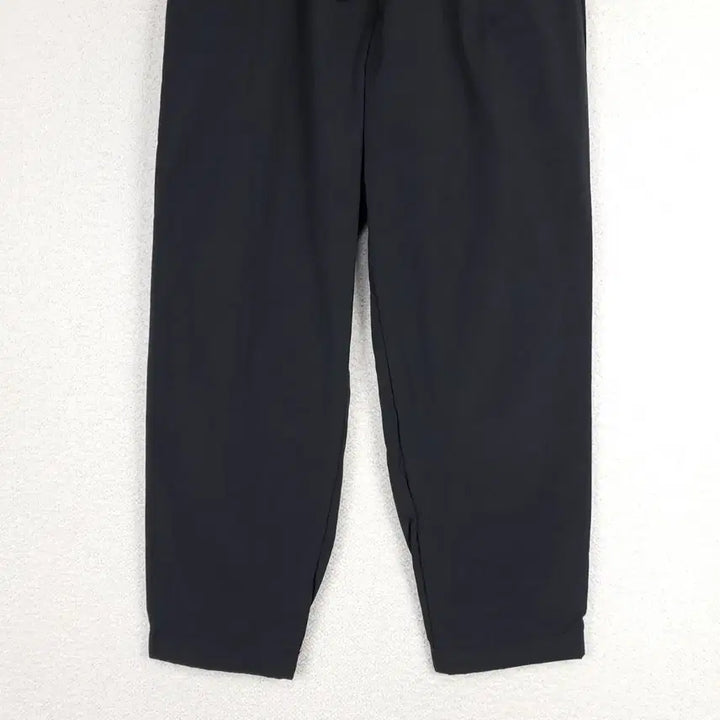 [SOLD OUT] 여성 밴딩 9부 트레이닝 조거 바지(66/M)