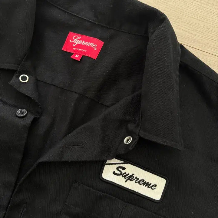 [BUNJANG] Supreme The Gods Favorite S/S Work Shirt / 슈프림 갓스 페이보릿 S/S 워크 셔츠