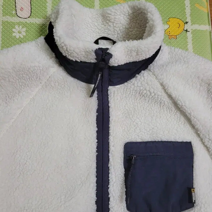 [BUNJANG] National Geographic Men's Fleece Zip-Up Jacket (Size M) / 내셔널지오그래픽 정품 남성 플리스 집업 자켓 M 사이즈(무료배송)