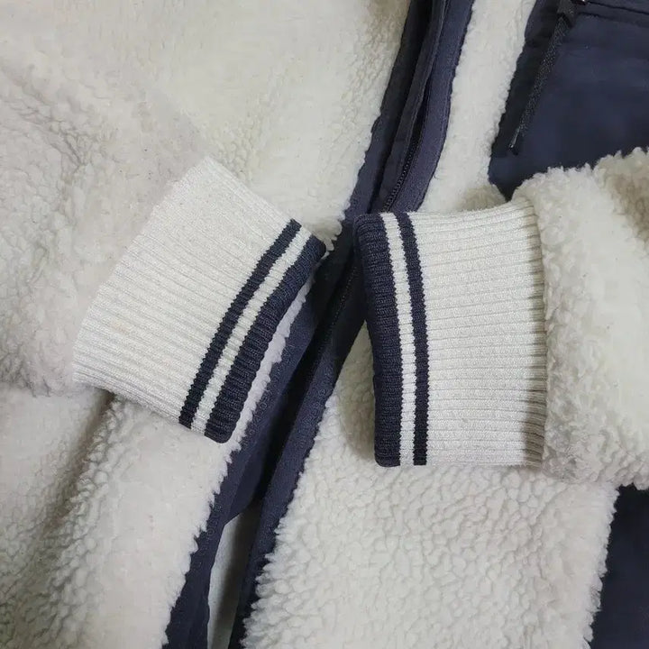 [BUNJANG] National Geographic Men's Fleece Zip-Up Jacket (Size M) / 내셔널지오그래픽 정품 남성 플리스 집업 자켓 M 사이즈(무료배송)