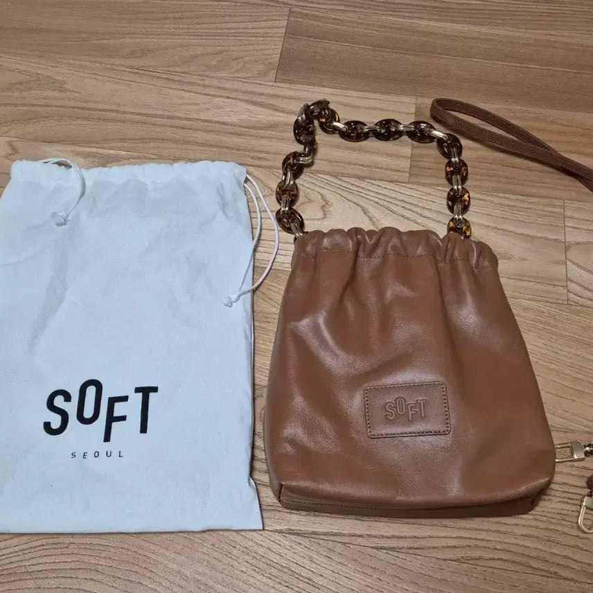 [BUNJANG] SOFT SEOUL Dust Leather Bag / SOFT SEOUL 소프트서울 더스트 레더백