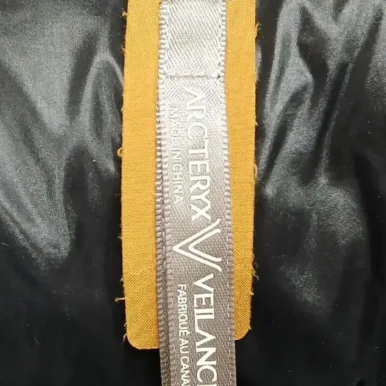 [BUNJANG] Arc'teryx Veilance Gore-Tex Goose Down Hooded Padded Jacket / [전체글 필독 남성] 아크테릭스 베일렌스 고어텍스 구스 후드패딩 L사이즈