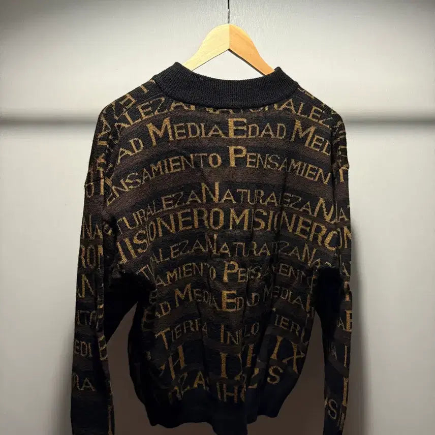 [BUNJANG] Pattern Knit Sweater / 블랙/브라운 패턴 니트 스웨터