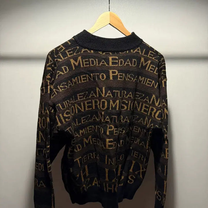 [BUNJANG] Pattern Knit Sweater / 블랙/브라운 패턴 니트 스웨터