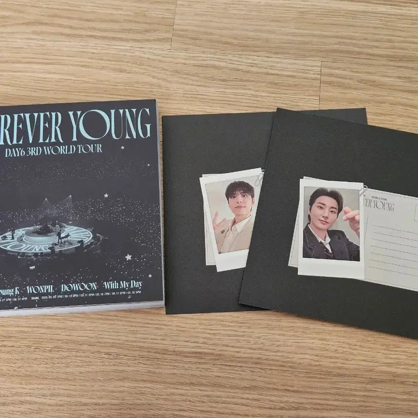 데이식스 포에버영 블루레이 아웃박스+포토북+데코카드