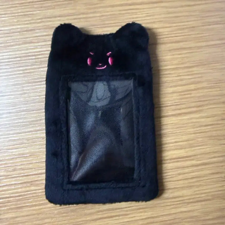 더보이즈 현재 포카홀더