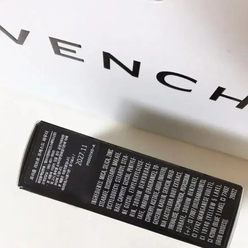 [BUNJANG] Givenchy Prisme Libre Pressed Powder N01 Mousseline Pastel / 지방시 프리즘 리브르 프레스드 파우더 N01 무슬린 파스텔