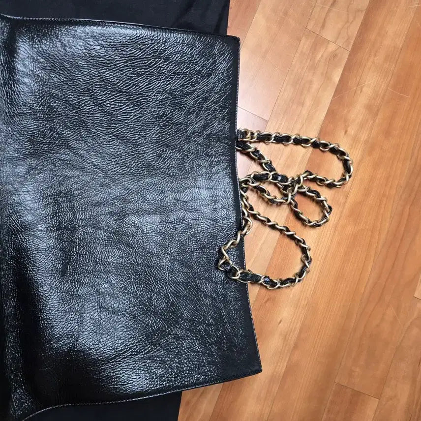 [BUNJANG] Chanel Black Leather Shopper Chain Tote Bag / 샤넬 블랙 레더 쇼퍼백 체인 토트백