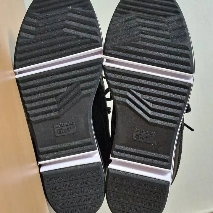 [BUNJANG] Onitsuka Tiger Sneakers / 오니츠카타이거 약230 키높이 스니커즈