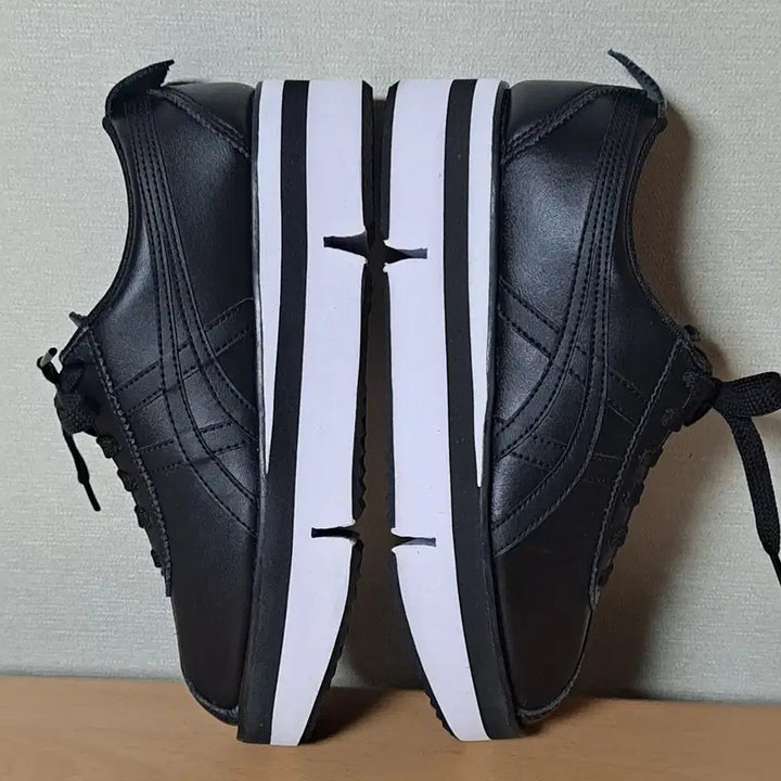 [BUNJANG] Onitsuka Tiger Sneakers / 오니츠카타이거 약230 키높이 스니커즈