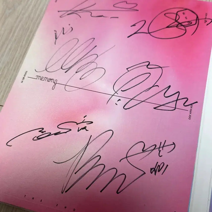 에이핑크 Apink Pink Memory 싸인앨범 판매합니다