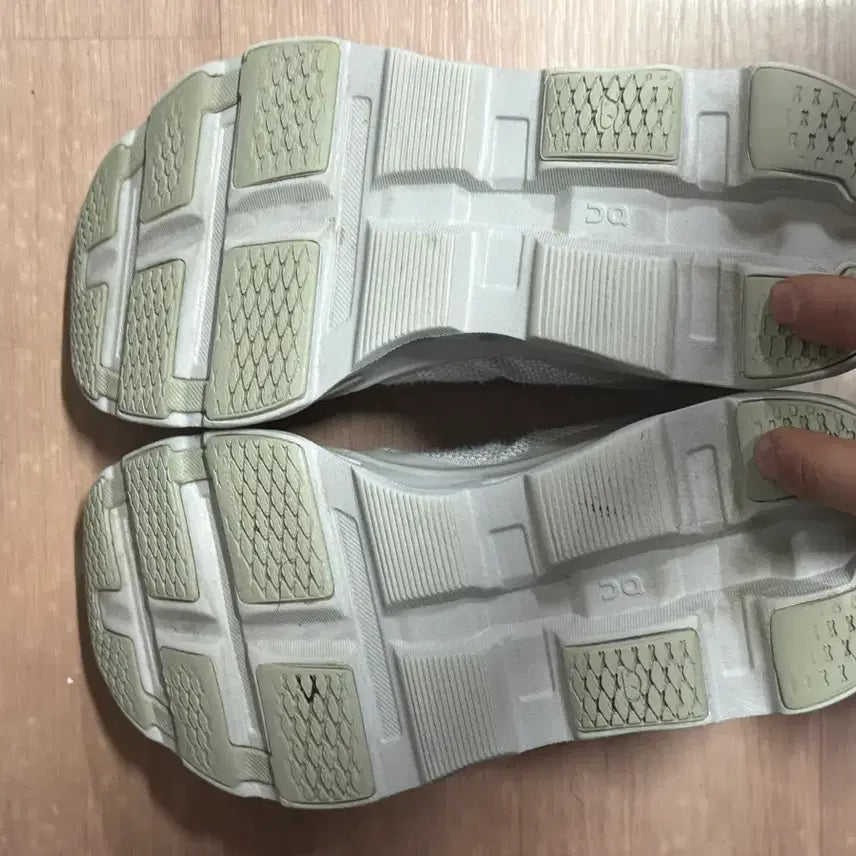 [BUNJANG] PAF On Cloud Monster 2 Moon Dust Chalk / [250]파프 온러닝 paf on 클라우드 몬스터2 문 더스트 초크