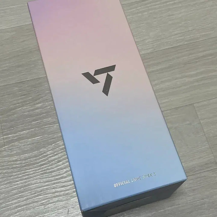 [BUNJANG] SEVENTEEN Light Stick Ver. 3 / 세븐틴 공식 응원봉 ver.3 캐럿봉