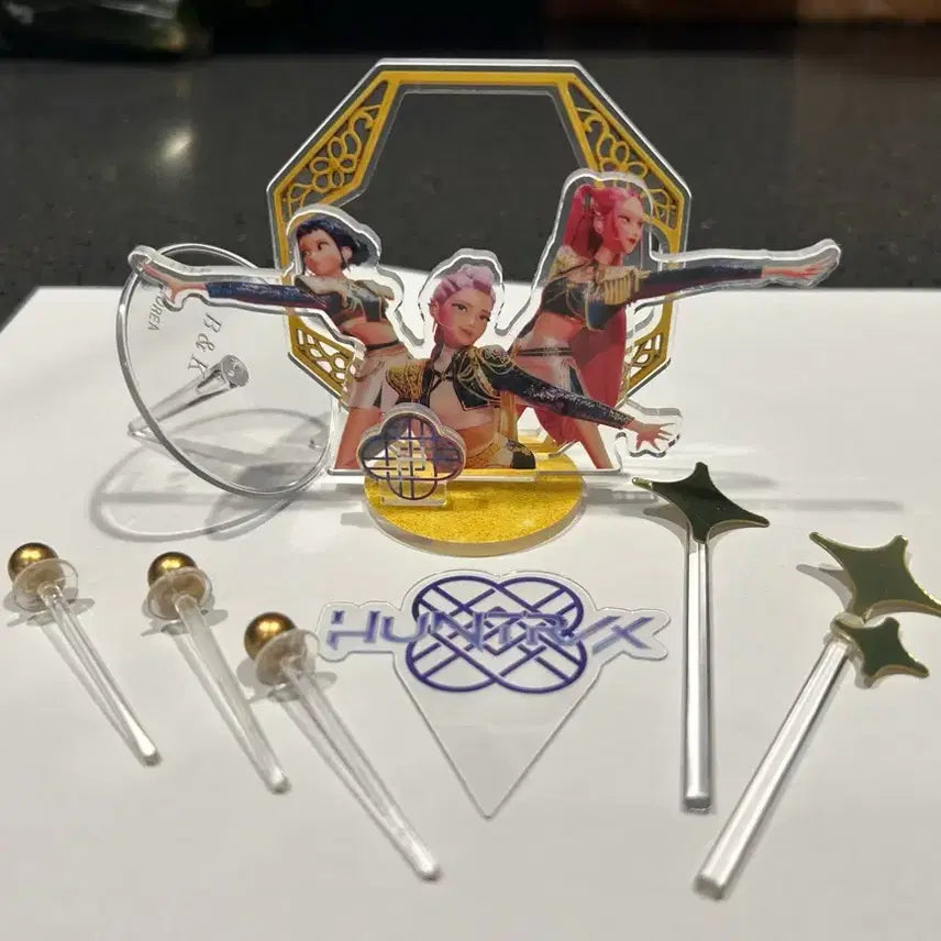 [BUNJANG] KDH Huntrix Paris Baguette Cake Decoration Pick 2nd Gen / 케데헌 [케데몬] 파리바게트 콜라보 케이크 데코픽 2탄 - 헌트릭스