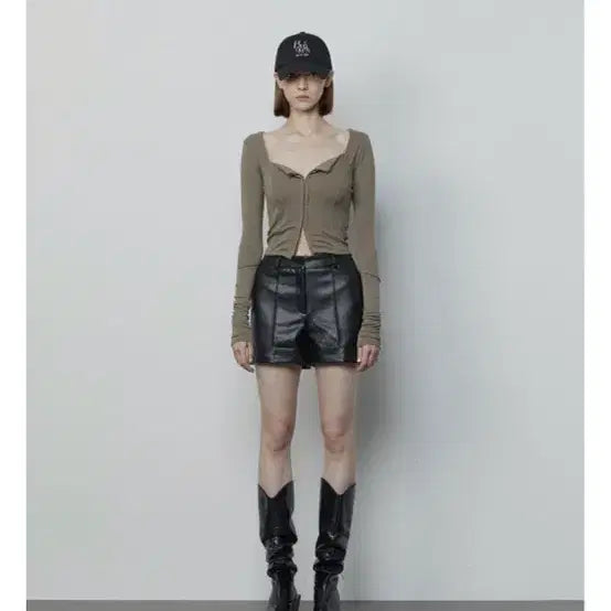 [BUNJANG] Bohemian Seoul Hook Line Cardigan / 보헤미안서울 후크 라인 가디건 (스퀘어넥 가디건)