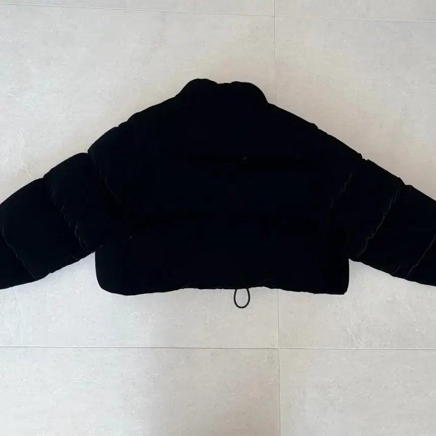 [BUNJANG] Prada Velvet Two-Way Crop Padded Jacket / Prada 프라다 벨벳 투웨이 크롭 패딩