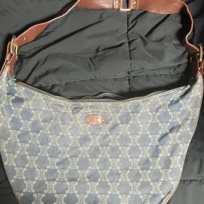 [BUNJANG] Old Celine Crossbody Bag / 올드 셀린느 크로스백