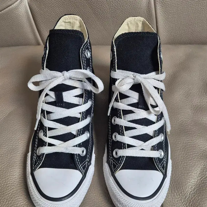 [BUNJANG] Converse Chuck Taylor High Shoes (Women's 230) / 컨버스 척테일러 하이 여자 230