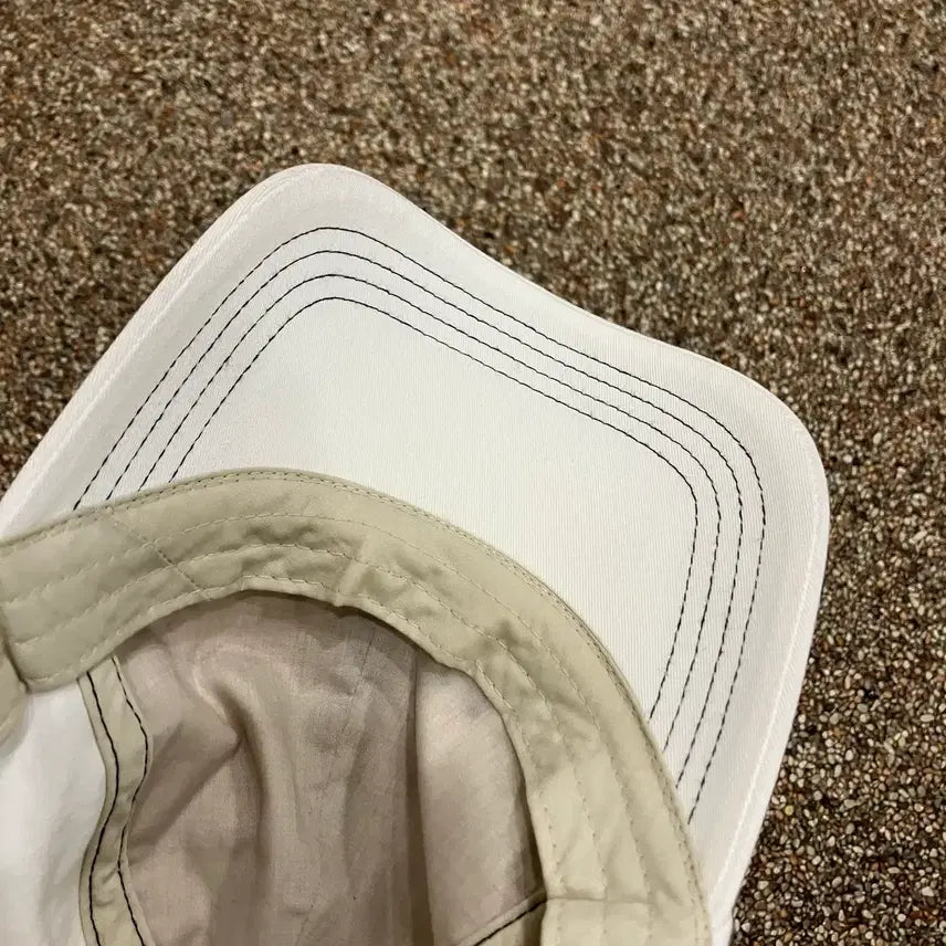 [BUNJANG] Matinkim Stitch Ball Cap / 130 마뗑킴 스티치 볼캡 모자