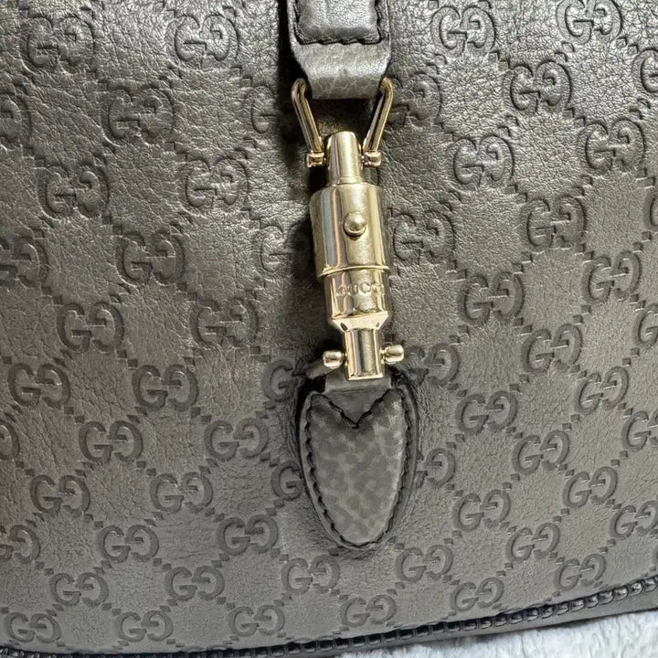 [BUNJANG] Gucci Jackie Microshima Hobo Shoulder Bag / 구찌 가방 재키백 마이크로시마 호보백 숄더백 (정품)