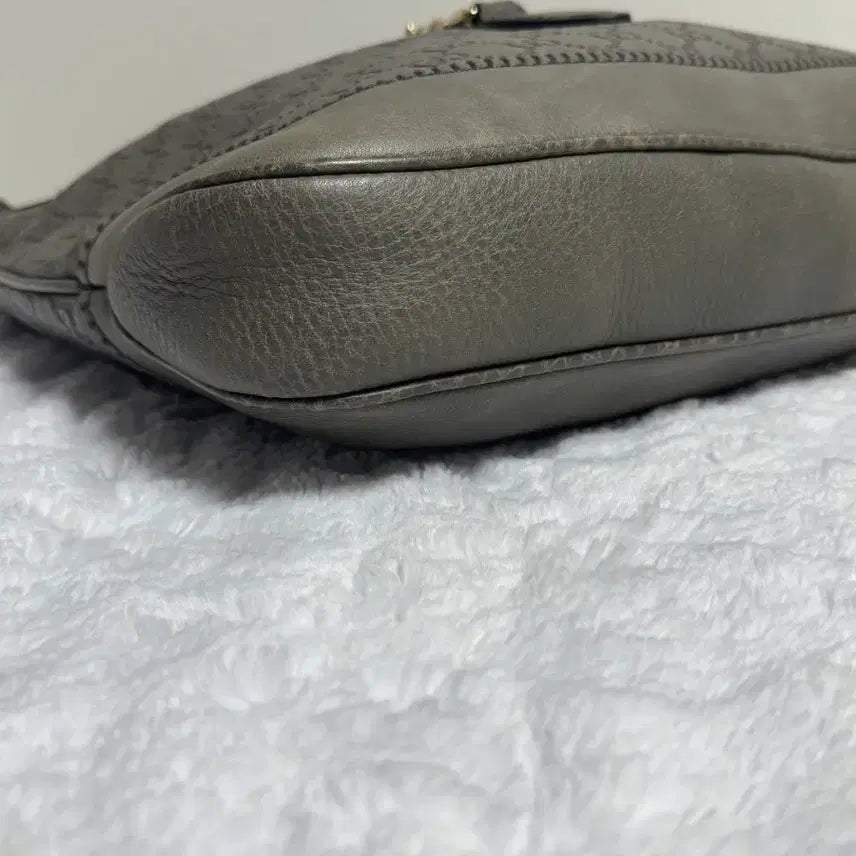 [BUNJANG] Gucci Jackie Microshima Hobo Shoulder Bag / 구찌 가방 재키백 마이크로시마 호보백 숄더백 (정품)