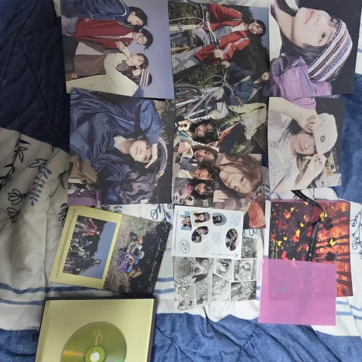 QWER  포토카드 세트 [음반cd포함]