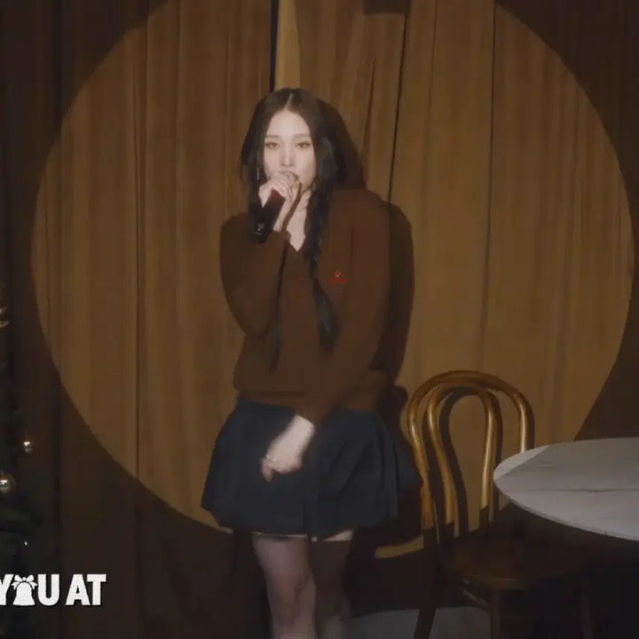 [BUNJANG] Wool V-Neck Knit (Brown) / (새상품)[6,8,10] 슈슈통 25fw 울 브이넥 니트/브라운