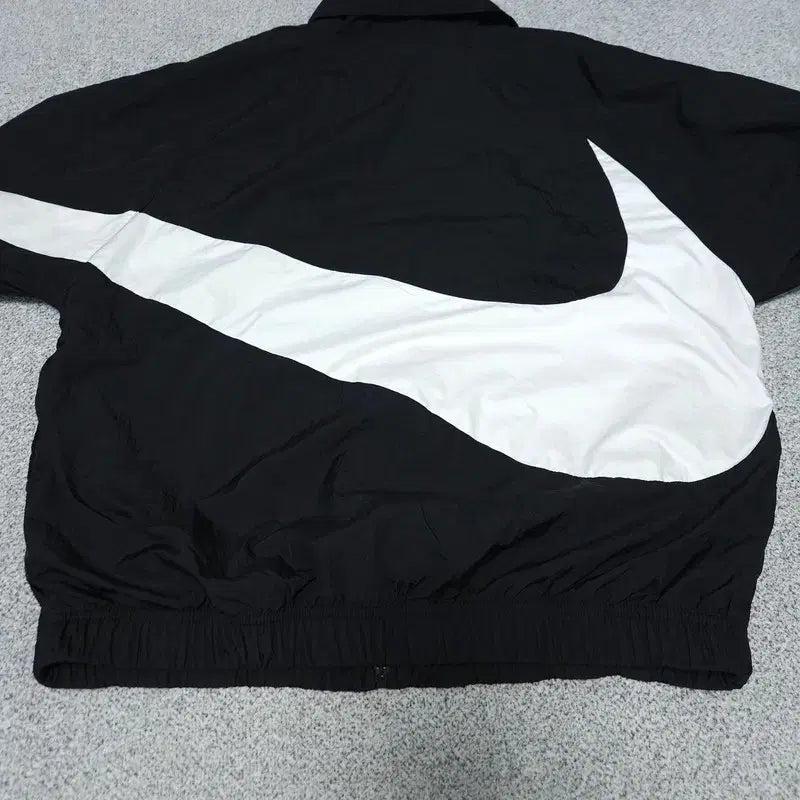 [BUNJANG] Nike Windbreaker Jacket / [M] 나이키 바람막이 자켓
