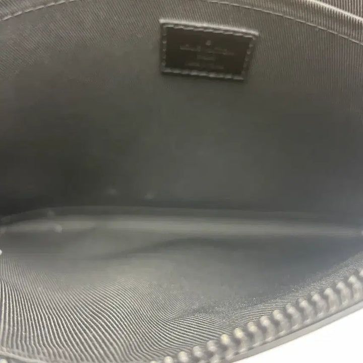 [BUNJANG] Louis Vuitton Eclipse Pochette To Go Clutch / [ 정품 / 새상품급 ] 루이비통 이클립스 포쉐트 투고 클러치