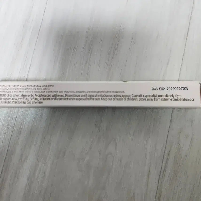 [BUNJANG] Colorgram 02 Contour Stick (Sealed) / 컬러그램 쉐딩스틱 02 클톤 (미개봉)