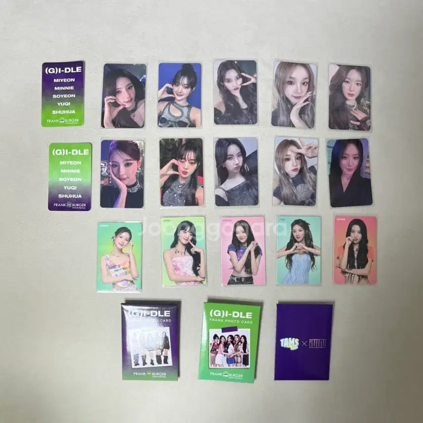 여자아이들 탐스 프랭크버거 포카