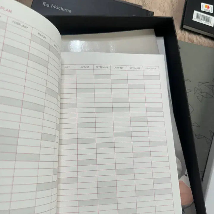 미사용/새 상품! 뉴이스트(NU'EST) 앨범 + 응원봉 + 굿즈 일괄